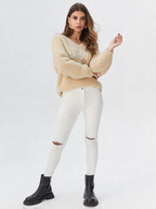 Pull oversize col V à motif "AMOUR"